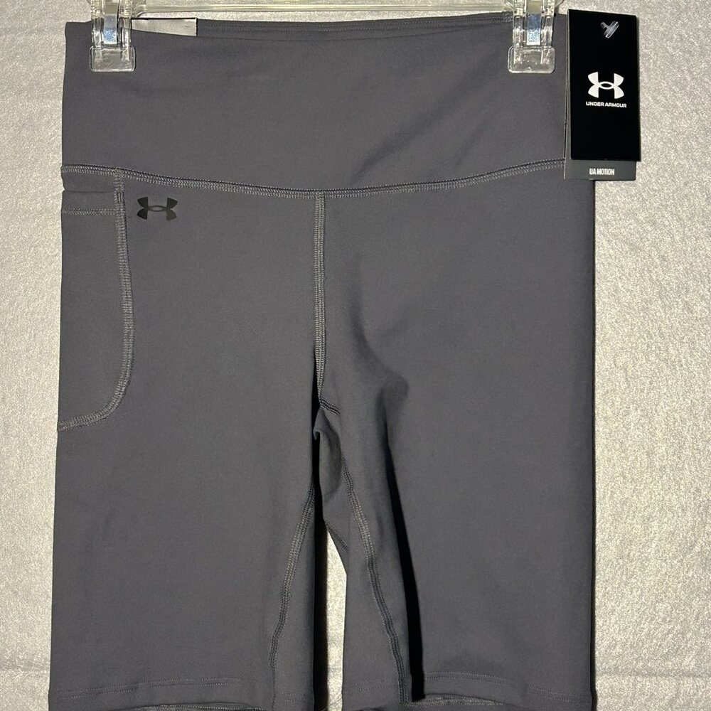 NWT UNDER ARMOUR WOMEN'S UA MOTION BIKE SHORTS - Size MEDIUM/ GRAY